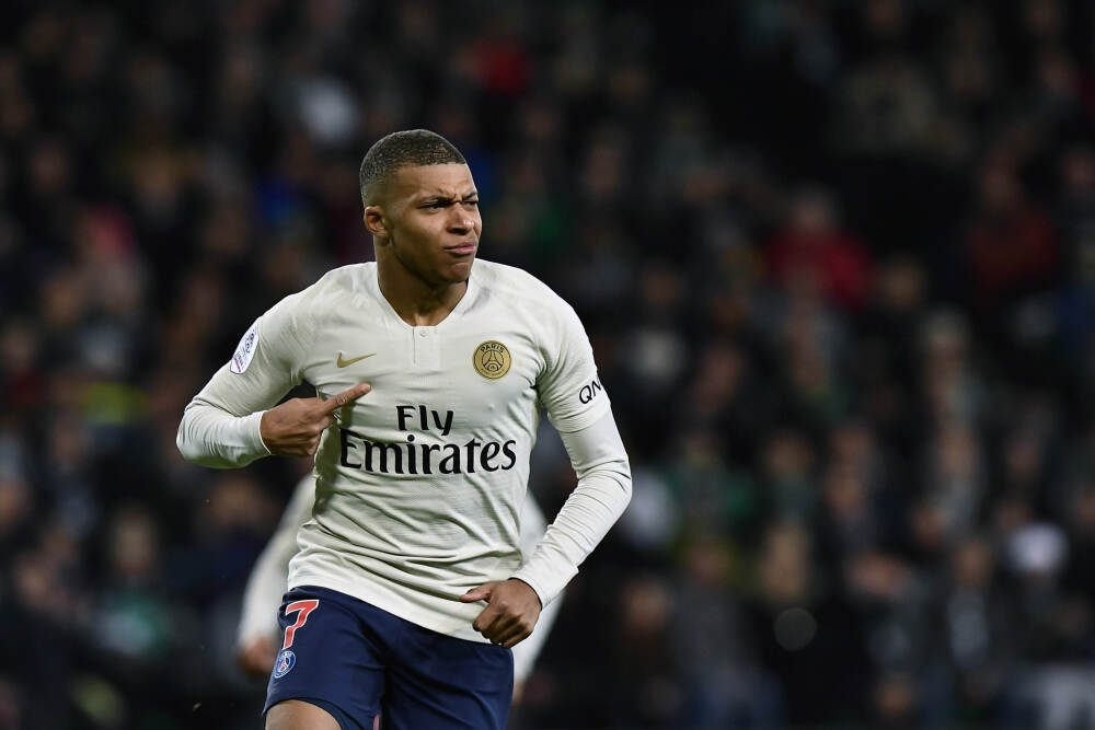 财政部长蓝佛安：将不新增隐性债务作为“铁的纪律”